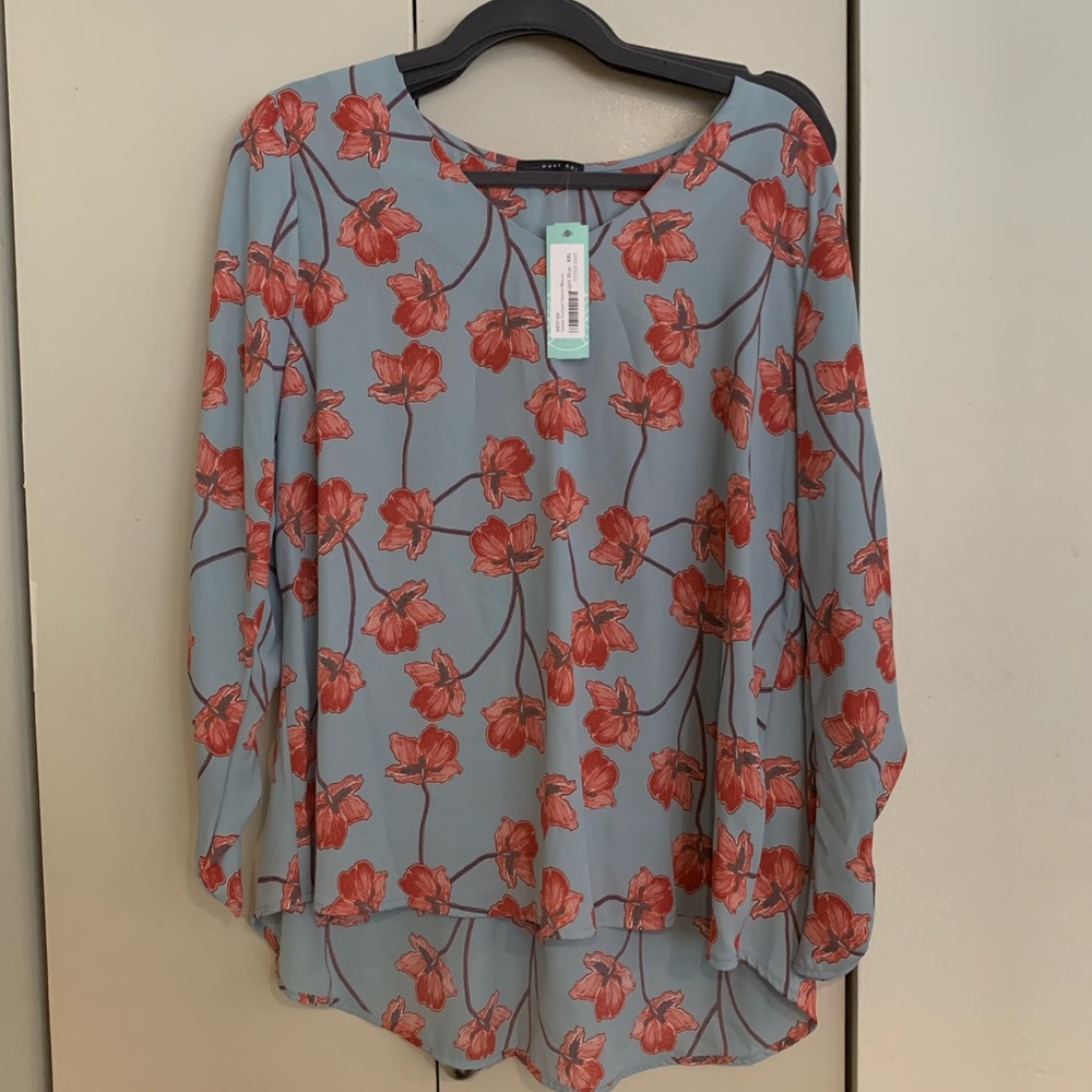 Ruched 3/4 sleeve floral blouse — plus size!